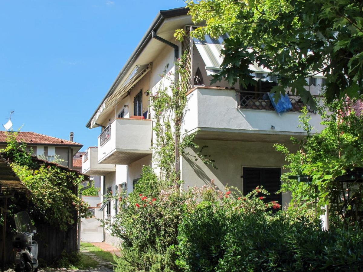 Apartment Ilaria By Interhome Marina di Massa Exterior photo